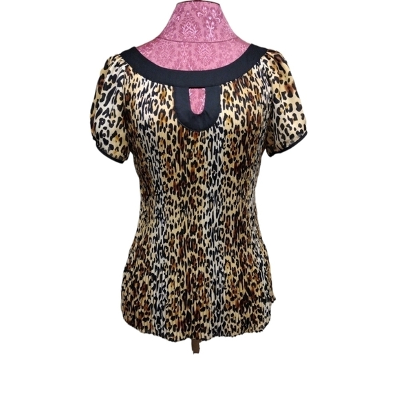 Essentials by Milano Women's Leopard Print Blouse Size Large - Picture 1 of 3